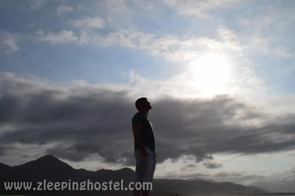 Zleeping Hostel Santa Marta